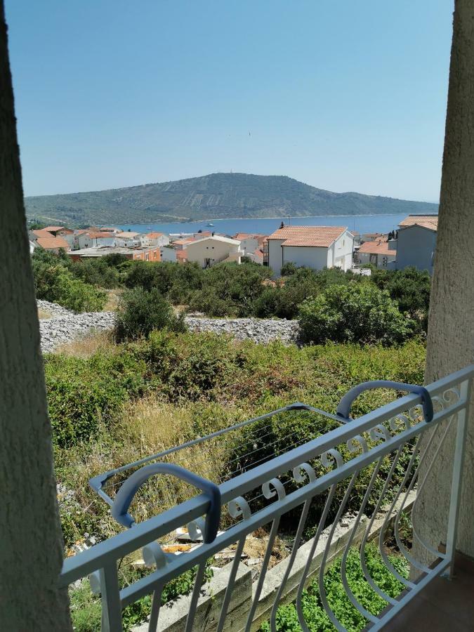 Apartmani Dekovic Primošten Quarto foto